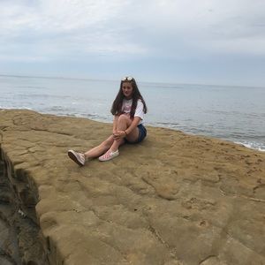 Meet your Posher, Tayler